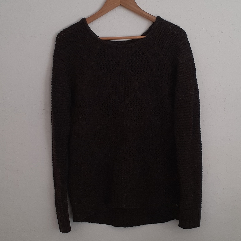 Sweaters - Picture 4 of 7